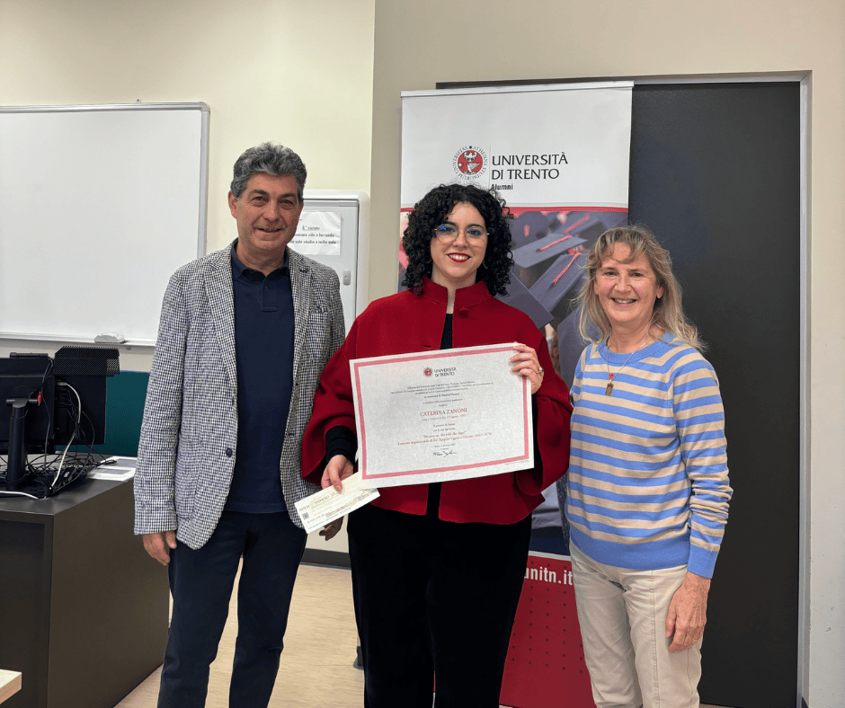 La premiata Caterina Zanoni con i genitori di Andrea Vicenzi